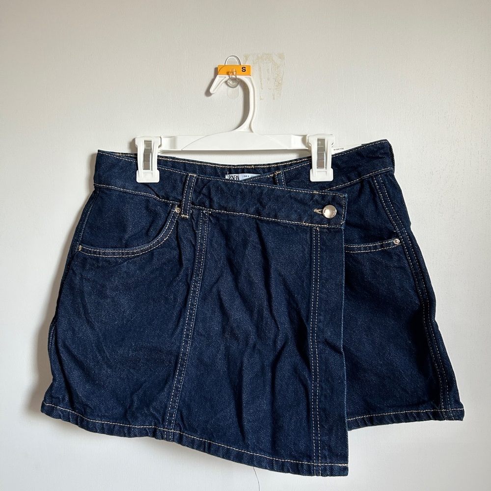 Zara denim Skort